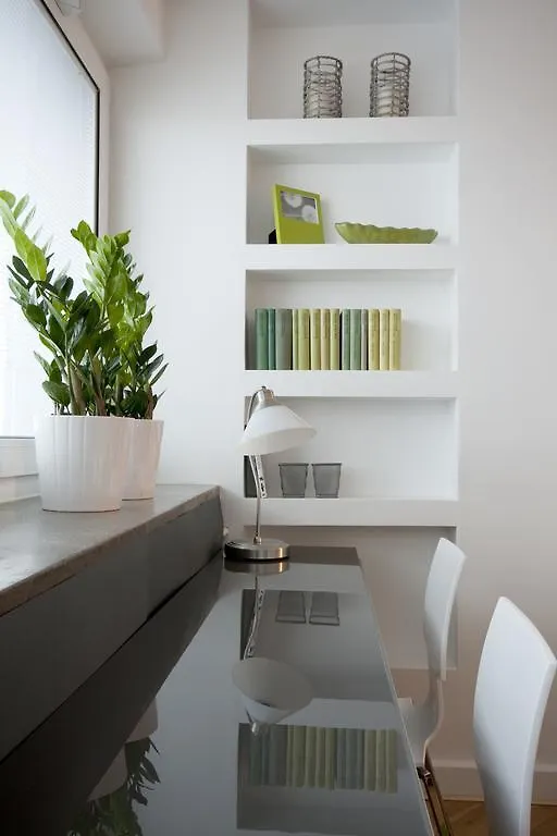 Apartament Swietokrzyska Warsaw Apartment